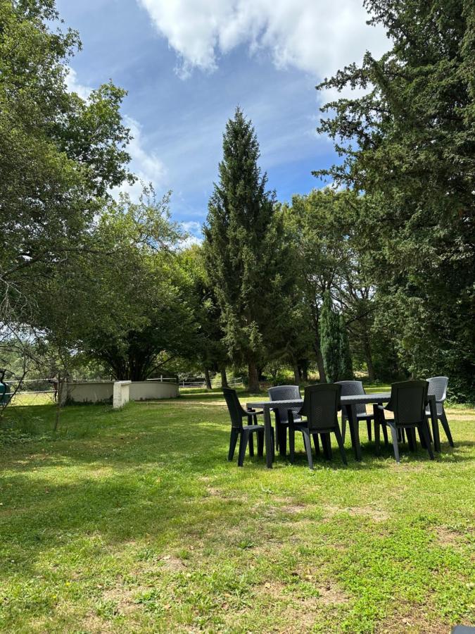 Gite La Grande Racinaie Cre-sur-Loir Exterior photo